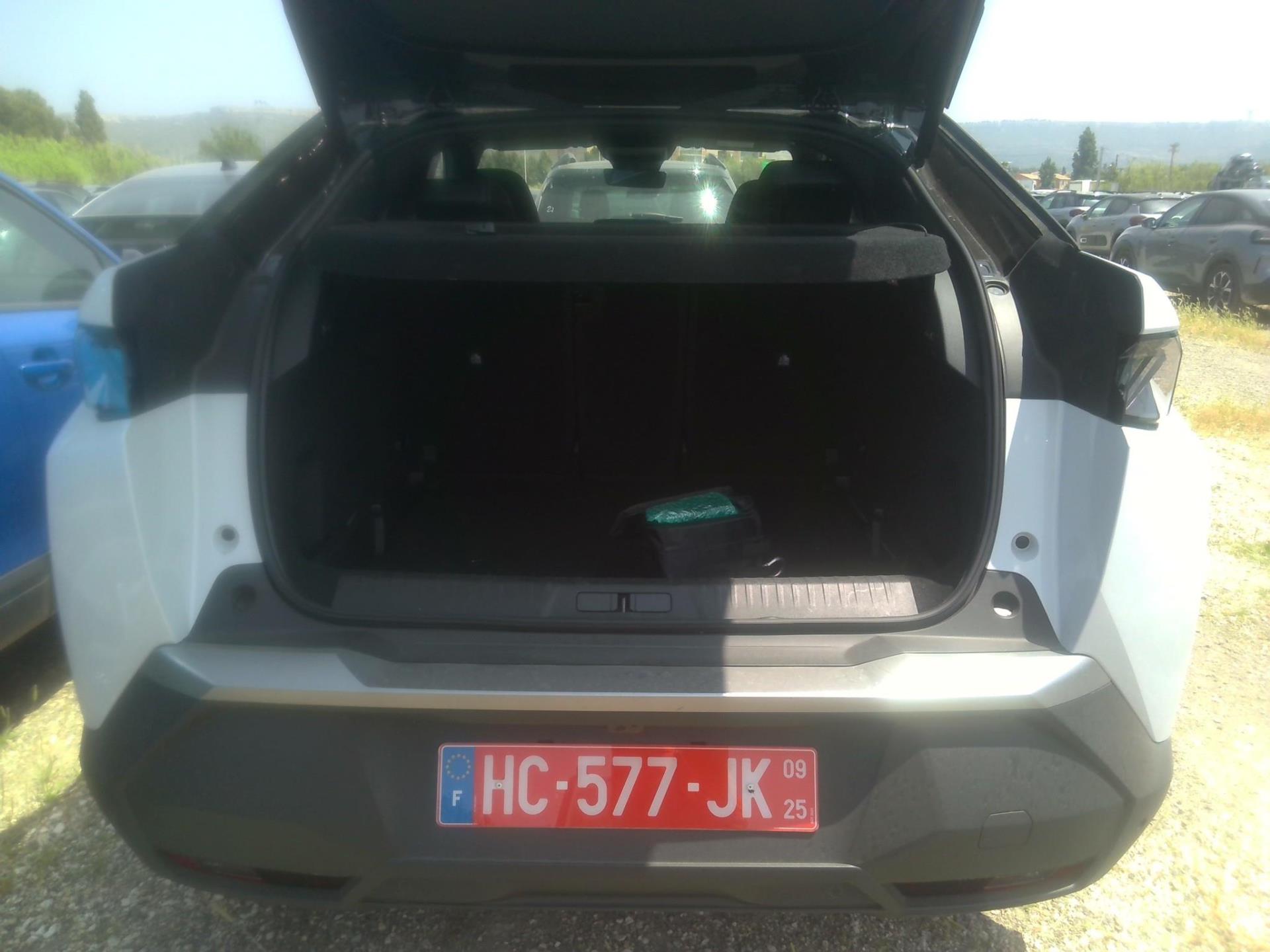 Peugeot 3008 Hybrid 136 e-DCS6 GT 2025