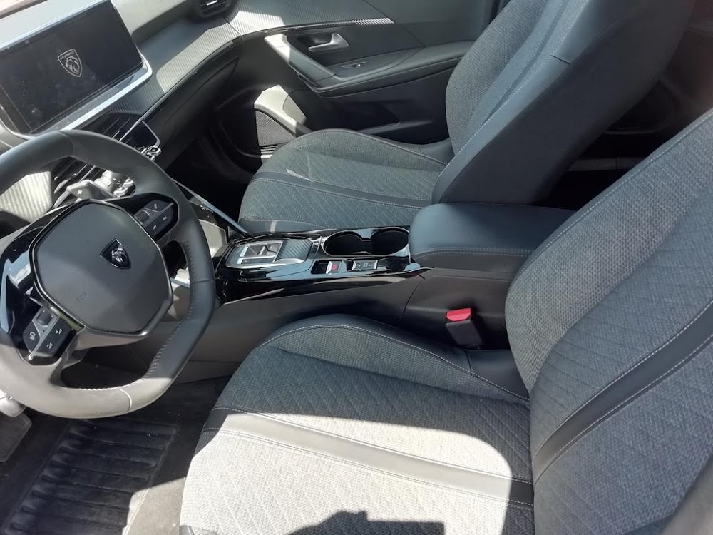 Foto Peugeot 2008 10