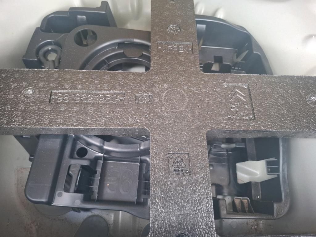 Citroen C3 SOCIETE BLUEHDI 100 S&S BVM6 FEEL BUSINESS R 2021