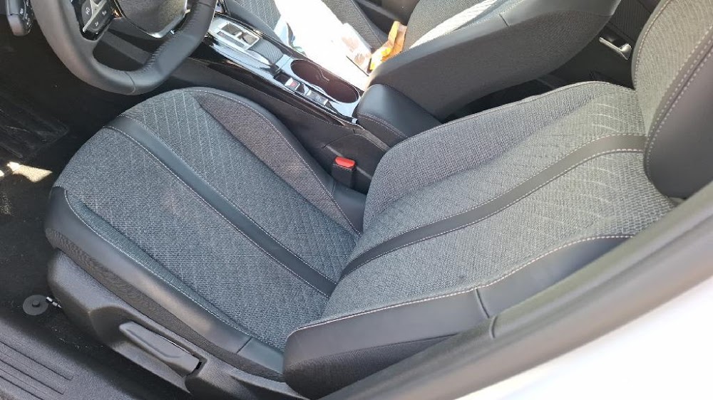Foto Peugeot 2008 10