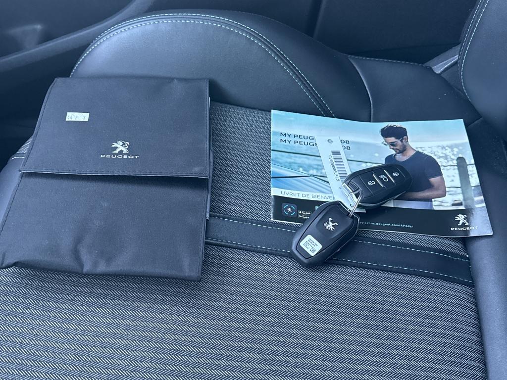 Peugeot 3008 Hybrid 225 e-EAT8 Allure 2022