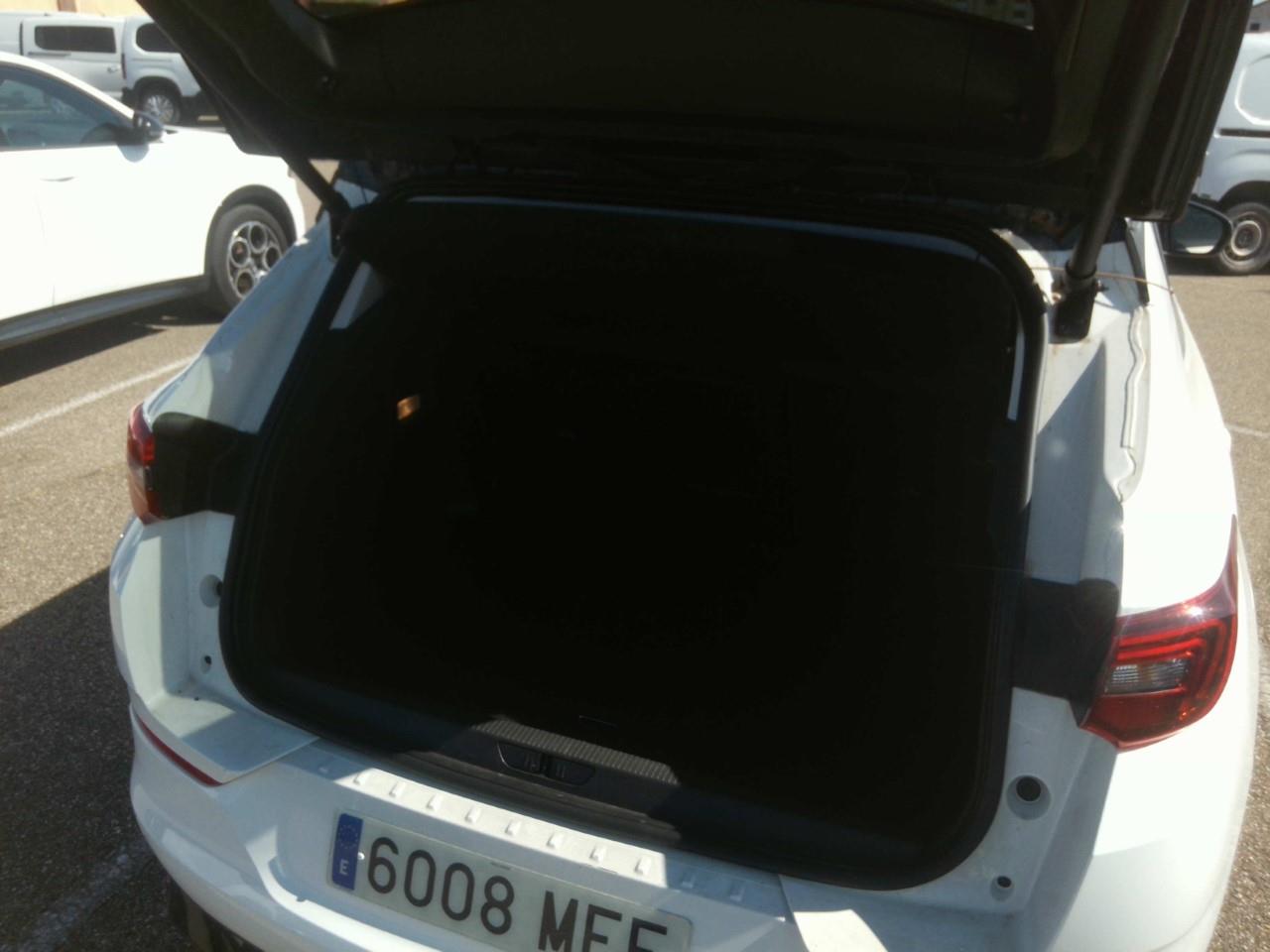 Foto Opel Grandland PHEV 10