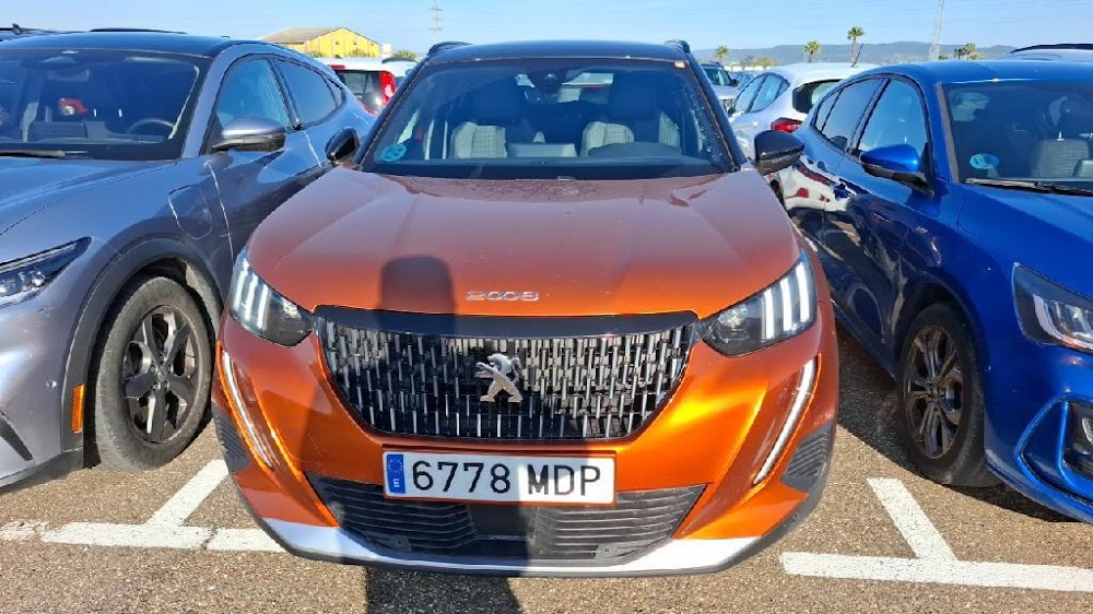 Peugeot 2008 2008 GT Gasolina 130 S&S 6 Vel. MAN.