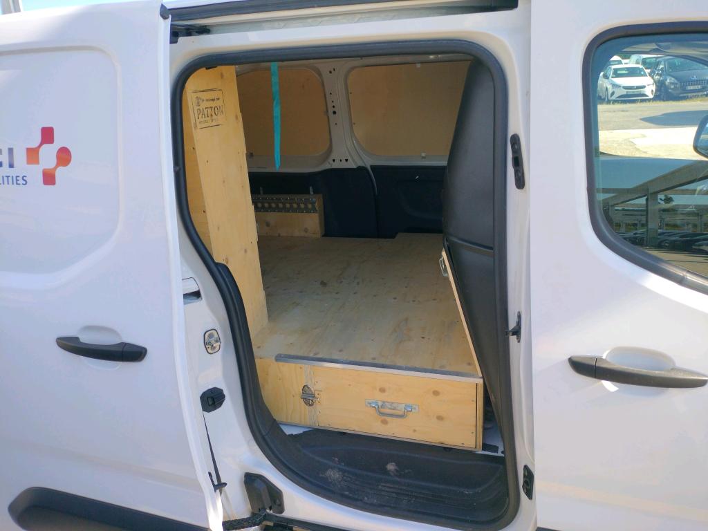 Peugeot PARTNER FOURGON LONG 950 KG BLUEHDI 100 S&S BVM5 ASPHALT 2020