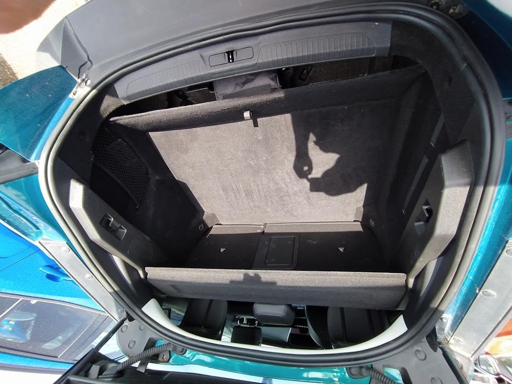 Foto Peugeot 408 13