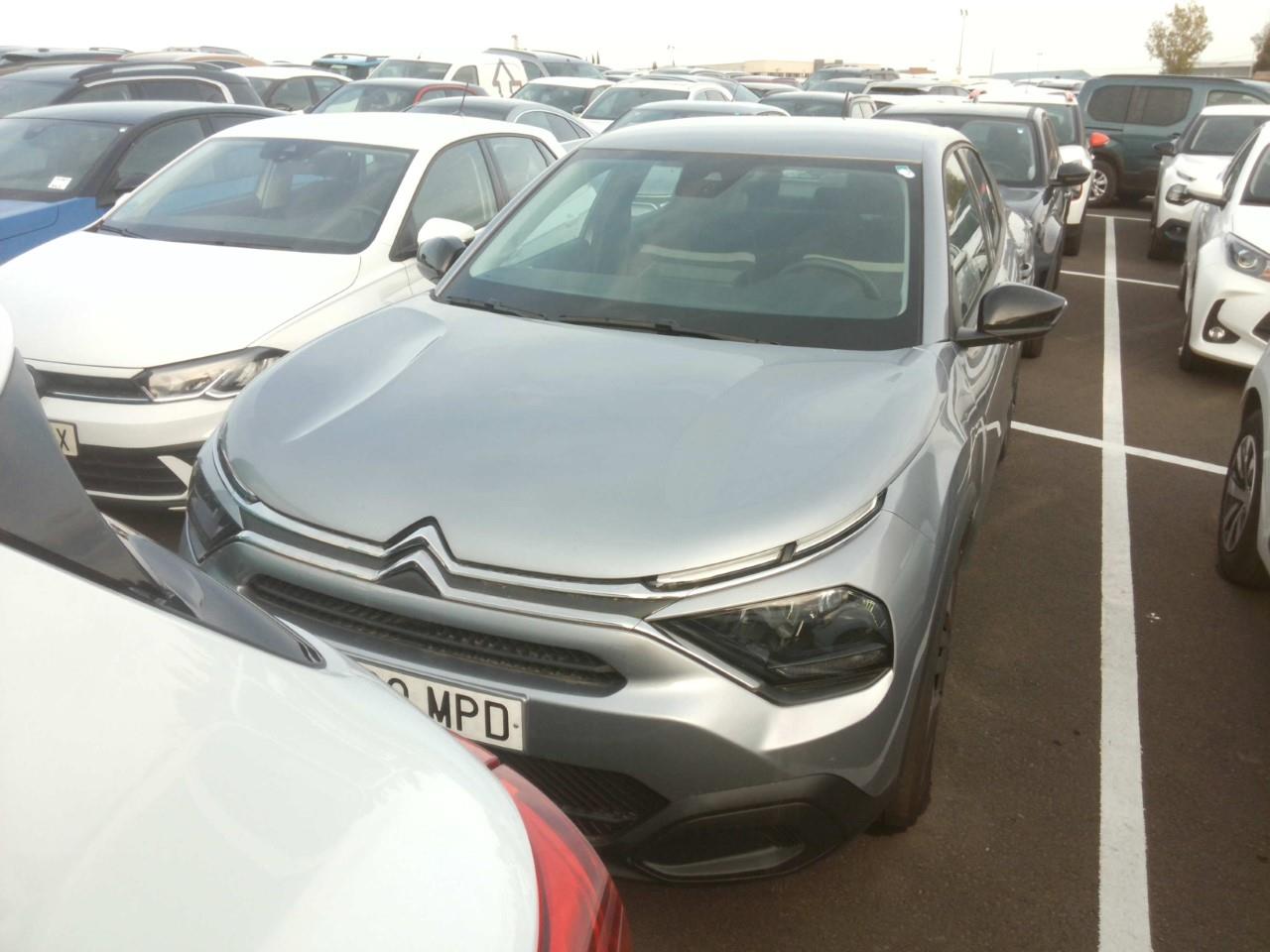 Citroën C4 X C4X PureTech 100 S&S 6v YOU (solo stock)