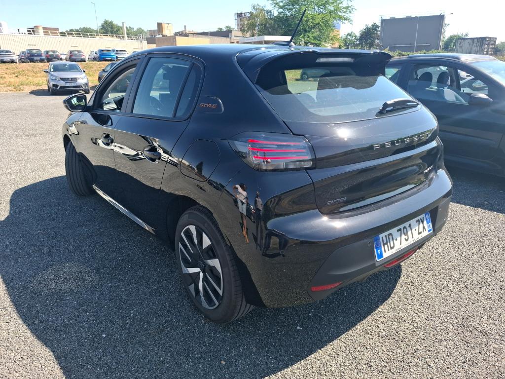 Peugeot 208 Hybrid 110 ch e-DCS6 Style 2025