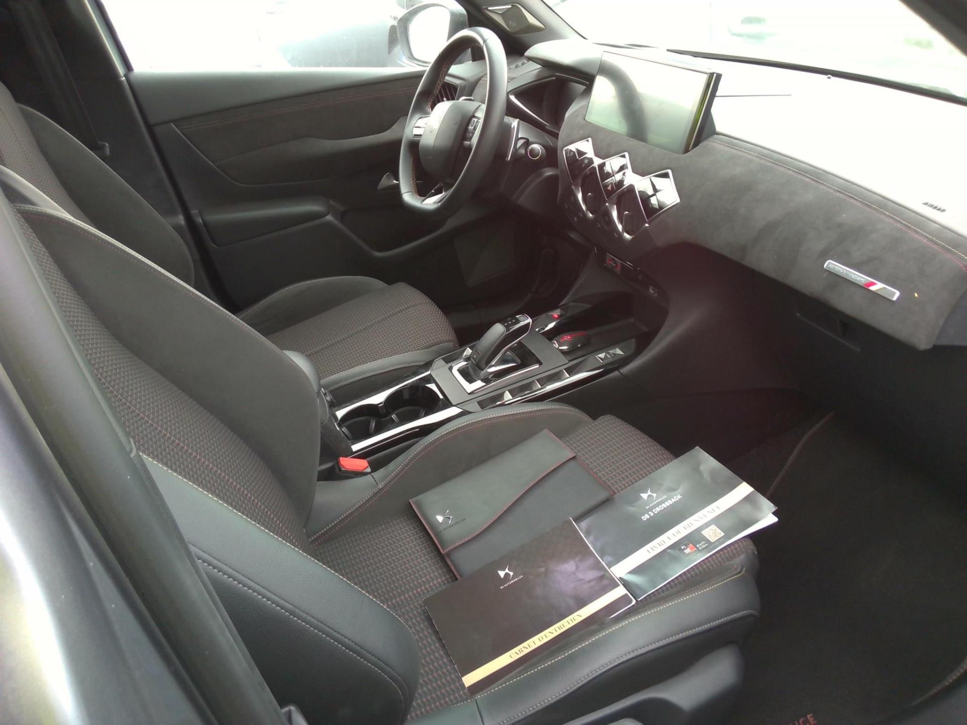 DS DS3 Crossback PureTech 130 EAT8 Performance Line+ 2022