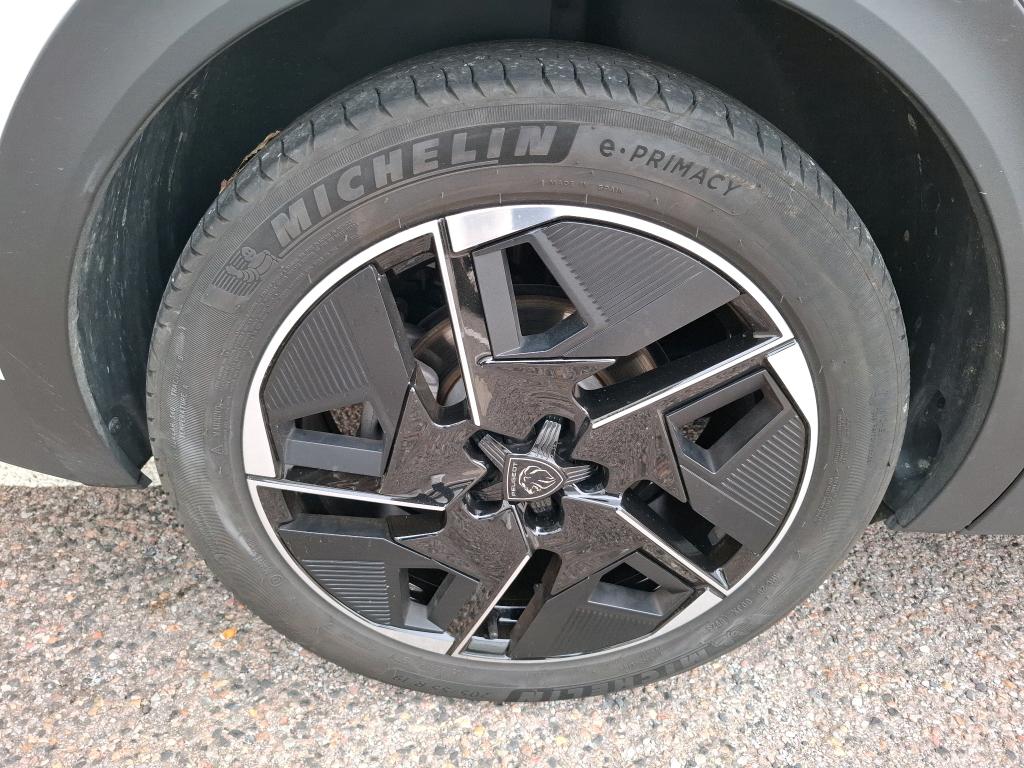 Peugeot 408 PHEV 225 e-EAT8 GT 2023