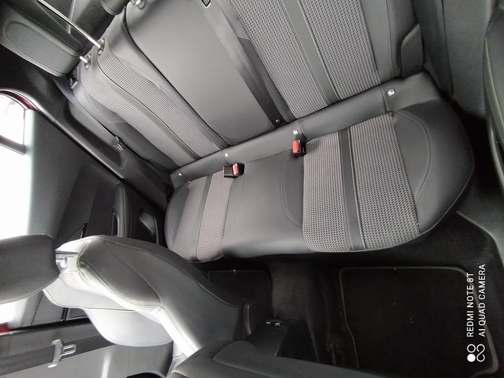 Foto Peugeot 2008 9