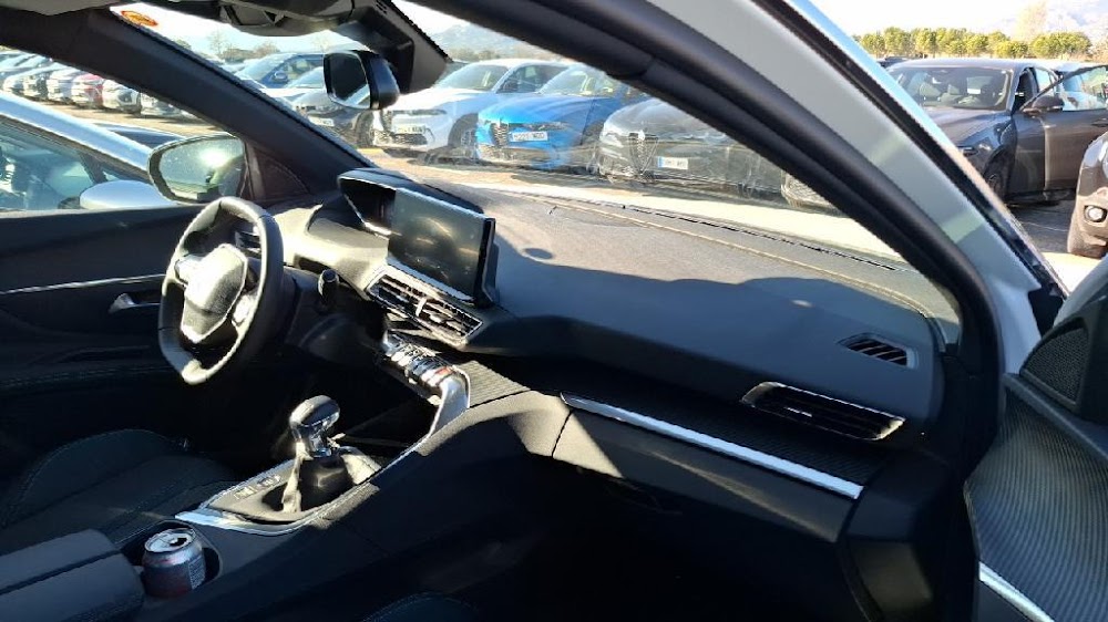 Foto Peugeot 3008 6