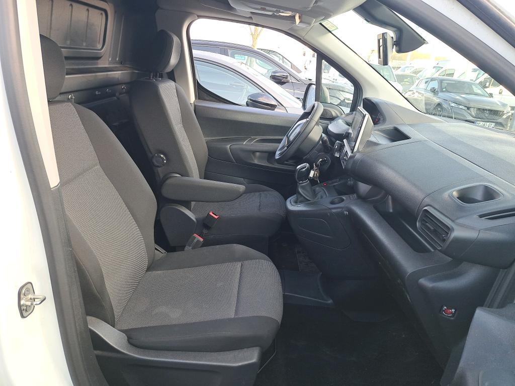 Peugeot PARTNER FOURGON STANDARD 650 KG BLUEHDI 100 S&S BVM5 ASPHALT 2020