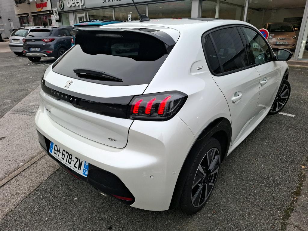 Peugeot 208 PureTech 100 S&S EAT8 GT 2022