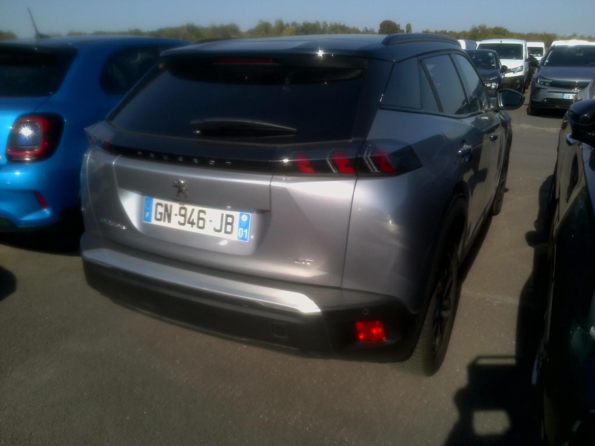Peugeot 2008 Electrique 136 ch GT 2023