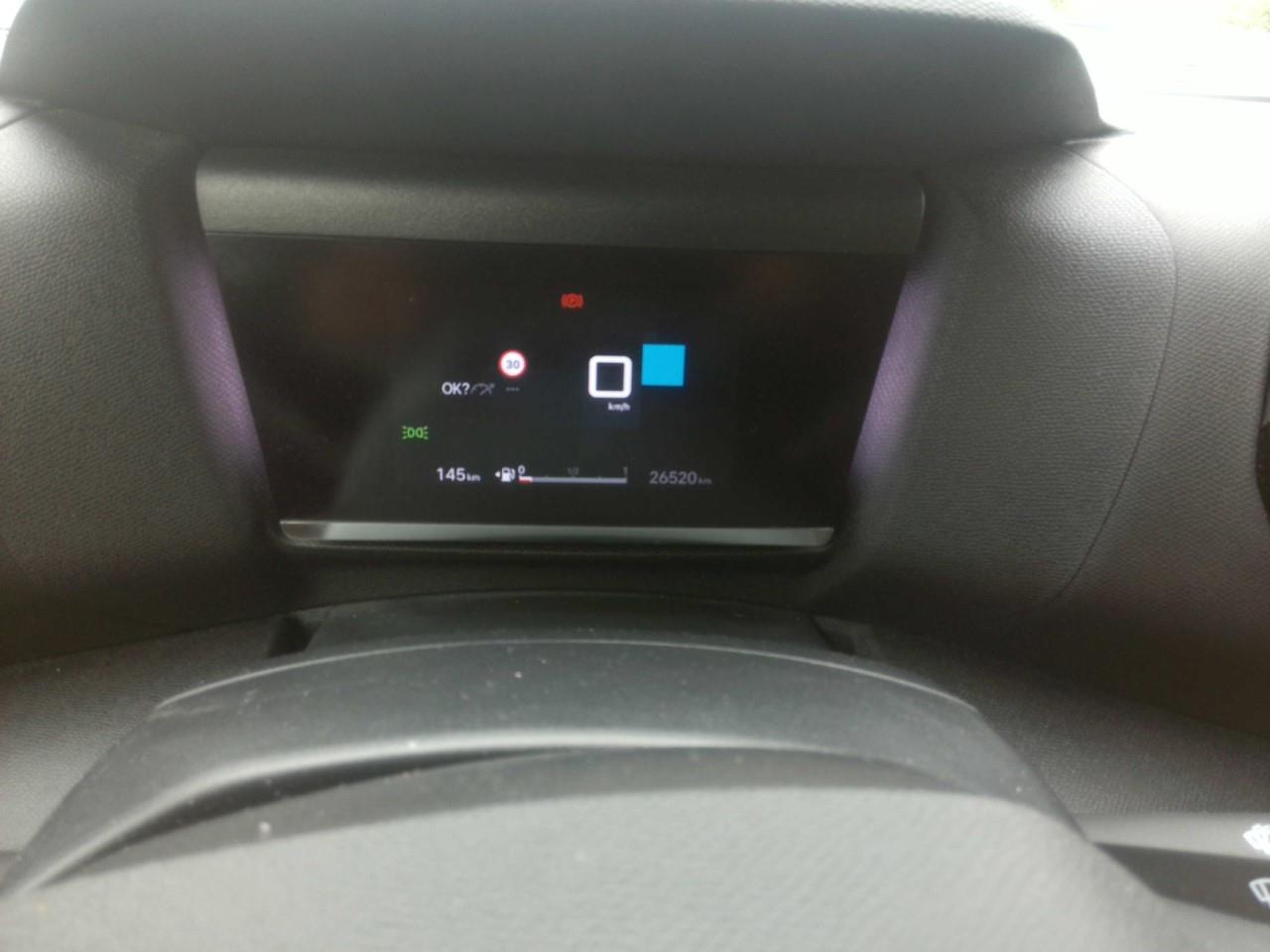 Foto Citroën C4 X 6