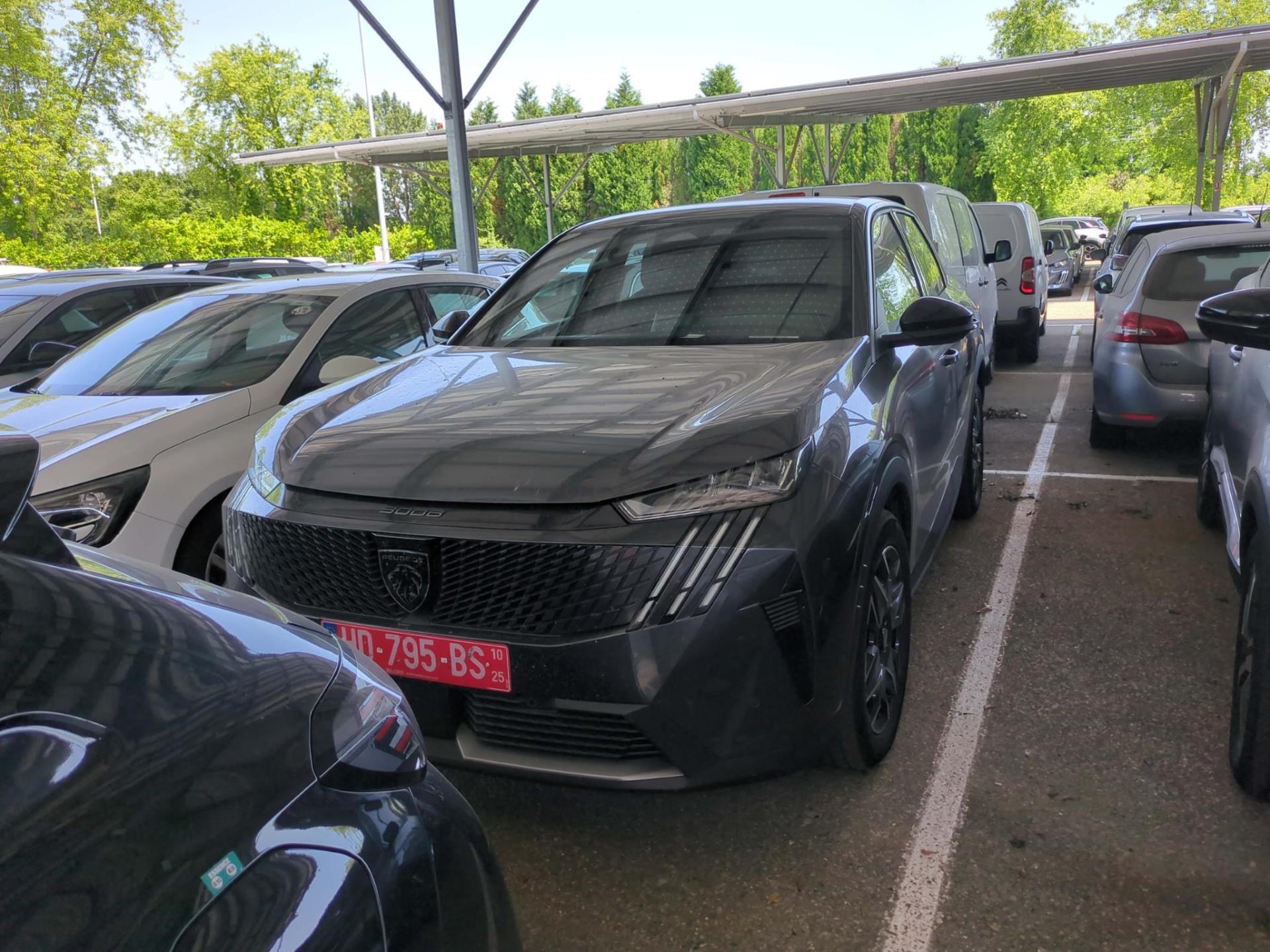 Peugeot 3008 Hybrid 145 e-DCS6 Allure 2025