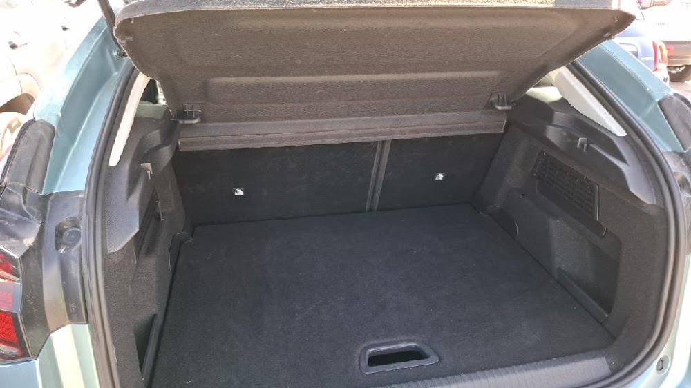 Foto Citroën C4 X 11