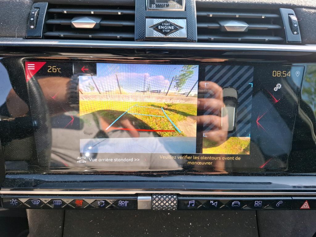 DS DS7 Crossback BlueHDi 130 EAT8 Performance Line+ 2022