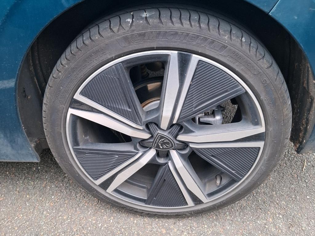 Peugeot 308 Hybrid 136 e-DCS6 GT 2024