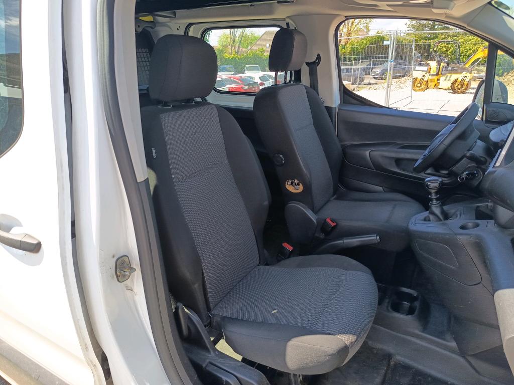 Peugeot PARTNER CA BLUEHDI 100 S&S BVM6  2022