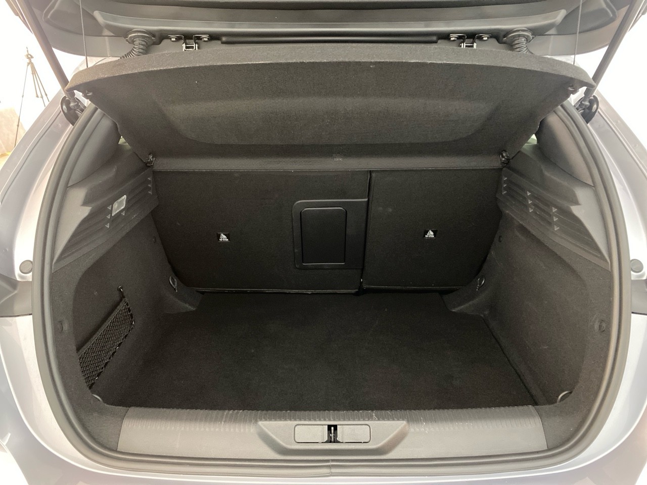 Peugeot 308 Hybrid 136 e-DCS6 Allure 2024