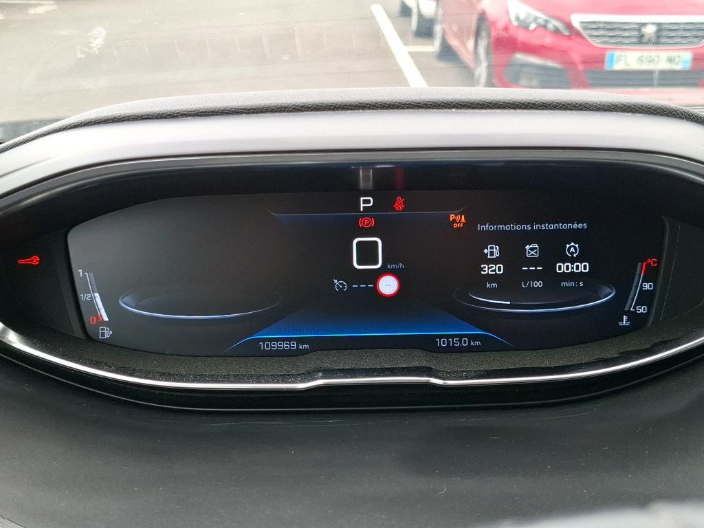 Peugeot 3008 Puretech 130ch S&S EAT8 Active Business 2020