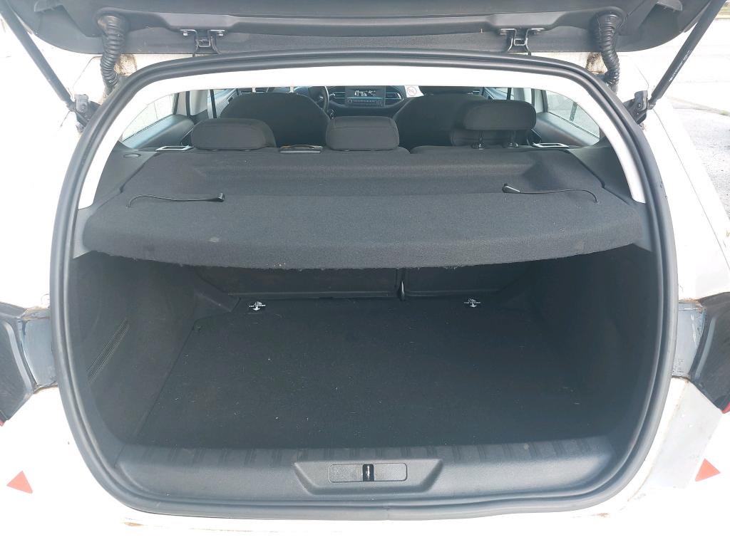 Peugeot 308 1.6 BlueHDi 100ch S&S BVM5 Access 2018