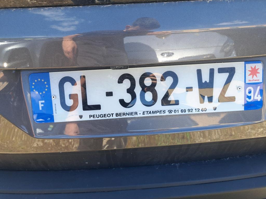 Peugeot 3008 Hybrid 225 e-EAT8 Active Pack 2023