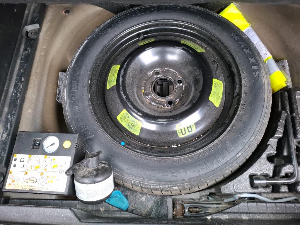 Peugeot 2008 BlueHDi 110 S&S BVM6 Active Business 2021