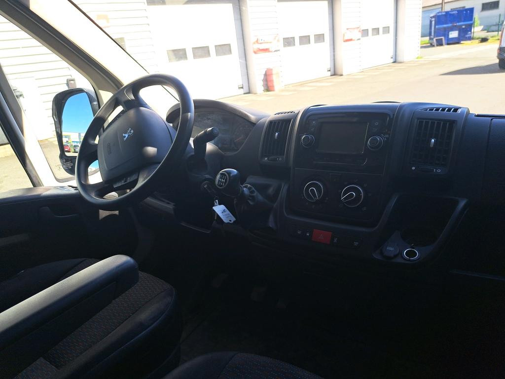 Peugeot BOXER TOLE 335 L1H1 BLUEHDI 120 S&S ASPHALT 2020