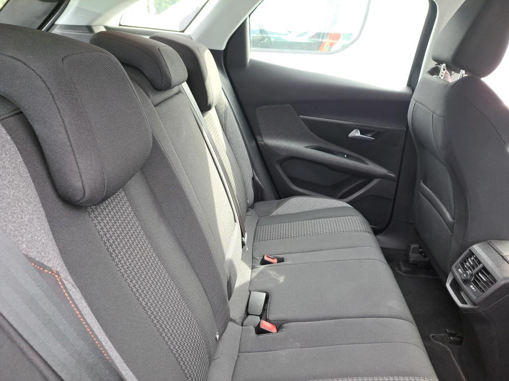 Peugeot 3008 BlueHDi 130ch S&S EAT8 Active 2020