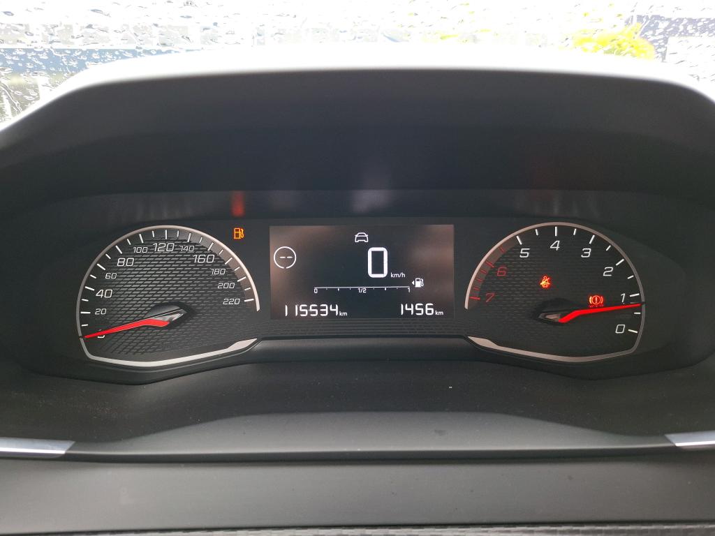 Peugeot 208 BLUEHDI 100 S&S BVM6 PREMIUM PACK 2021