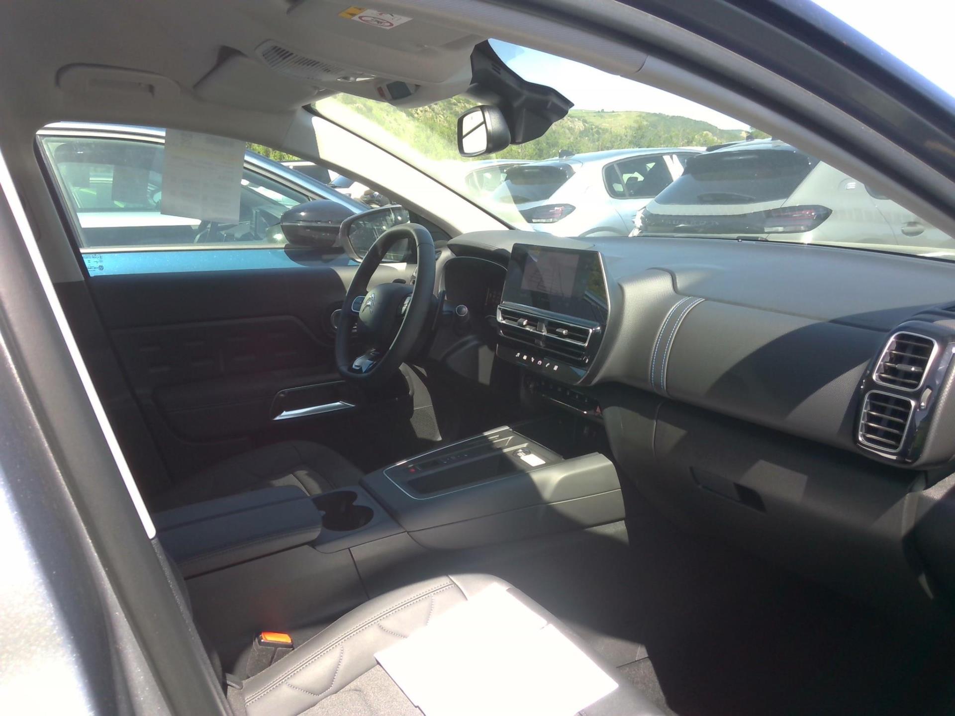 Citroen C5 Aircross Hybride 136 e-DCS6 Plus 2024