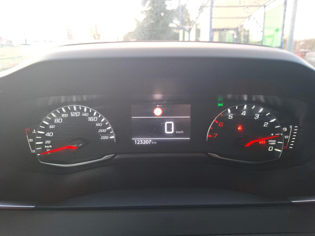 Peugeot 208 PURETECH 100 S&S BVM6 ACTIVE BUSINESS R 2022