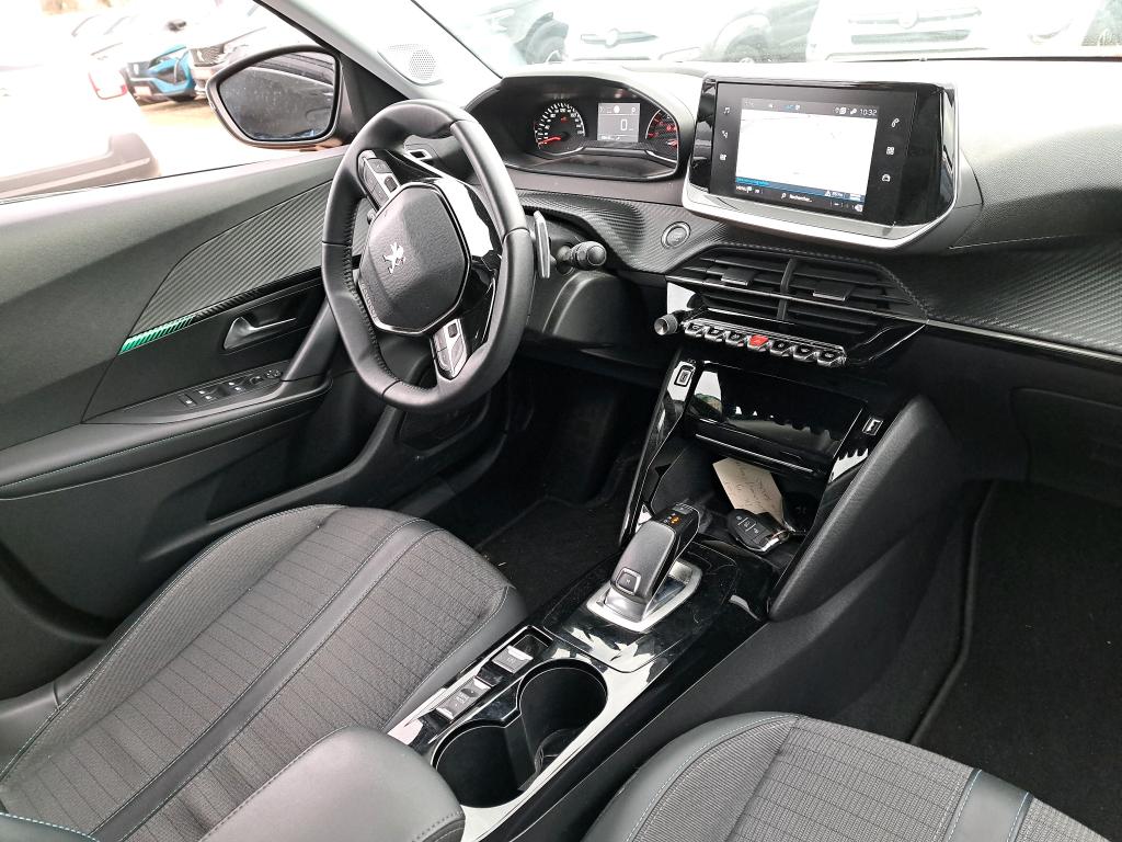 Peugeot 2008 BlueHDi 130 S&S EAT8 Allure 2021