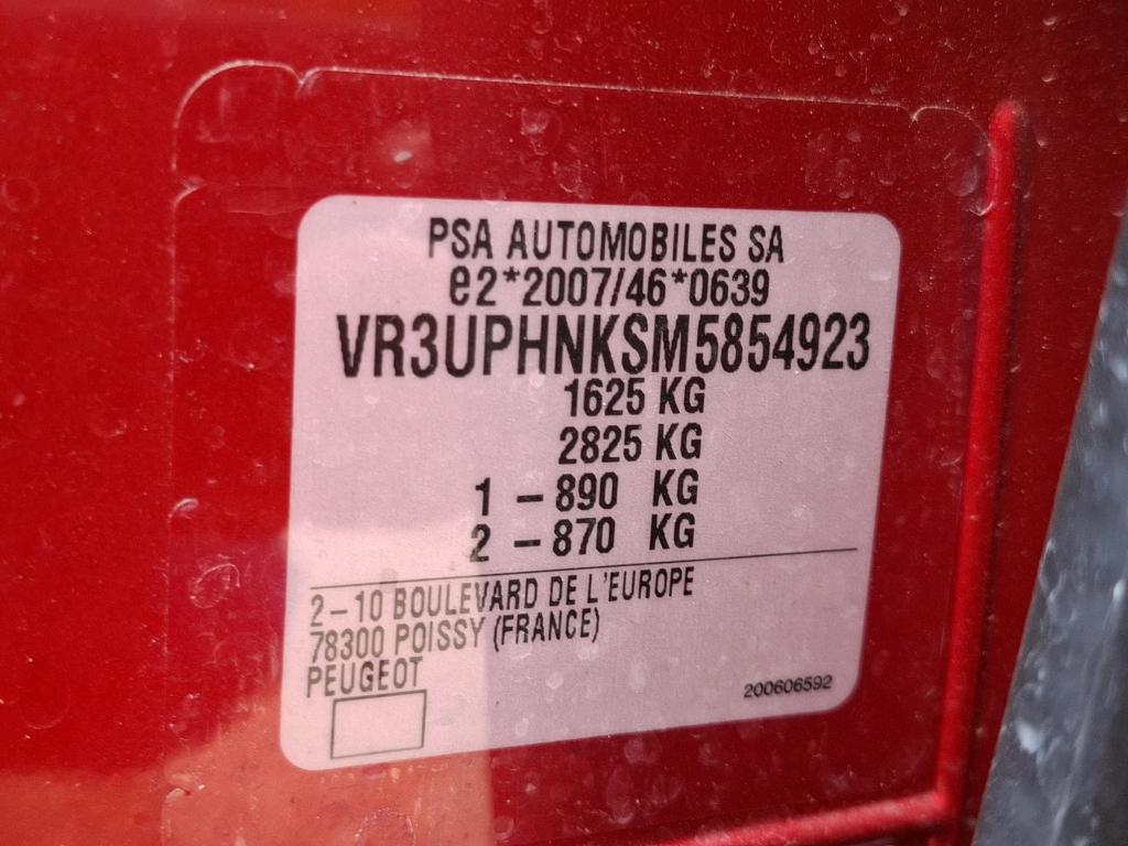 Peugeot 208 PureTech 100 S&S EAT8 Allure Business 2021