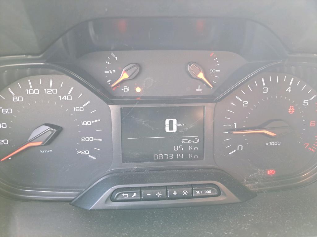Peugeot PARTNER FOURGON STANDARD 650 KG BLUEHDI 100 S&S BVM5 PREMIUM 2020