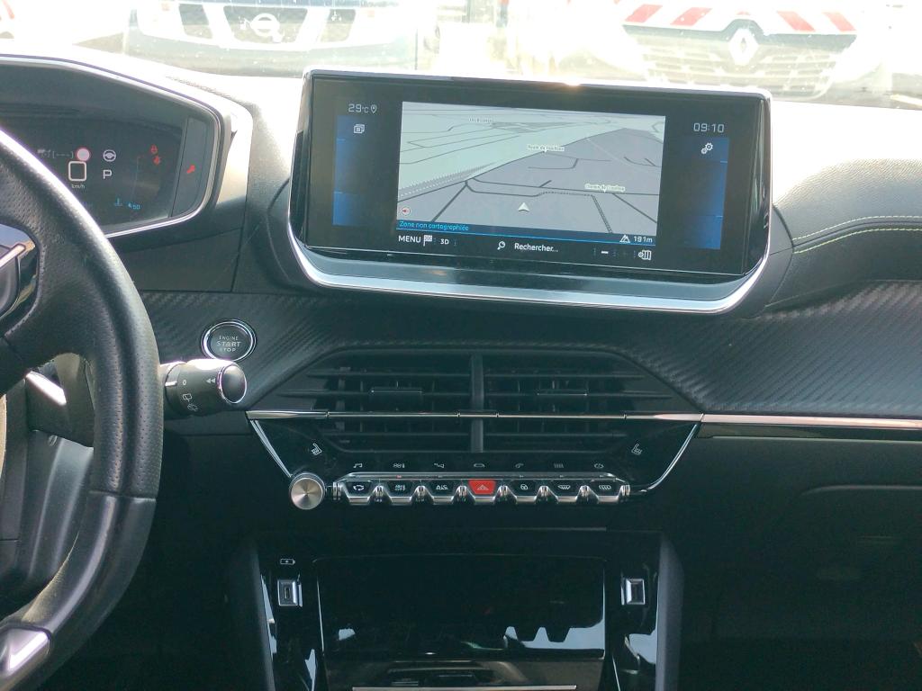 Peugeot 2008 BlueHDi 130 S&S EAT8 GT Pack 2021