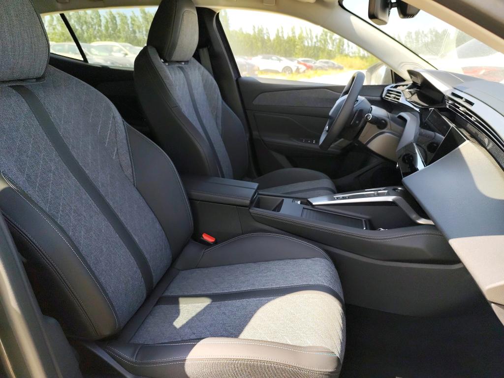 Peugeot 408 PHEV 225 e-EAT8 Allure Pack 2023