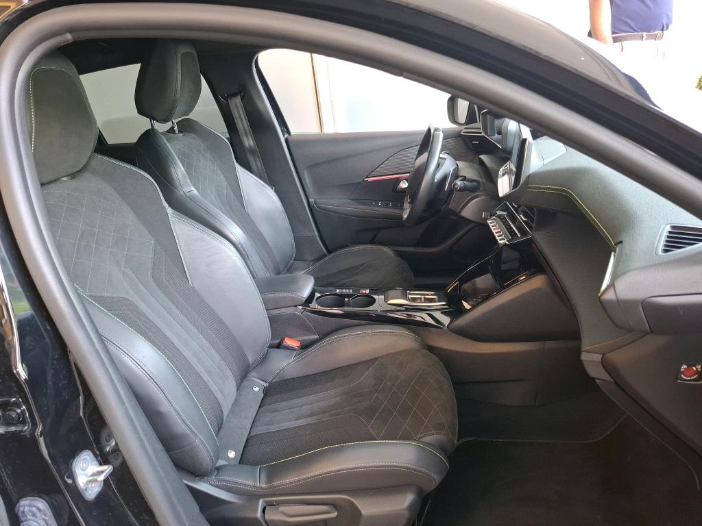 Peugeot 208 PureTech 100 S&S EAT8 GT Pack 2023