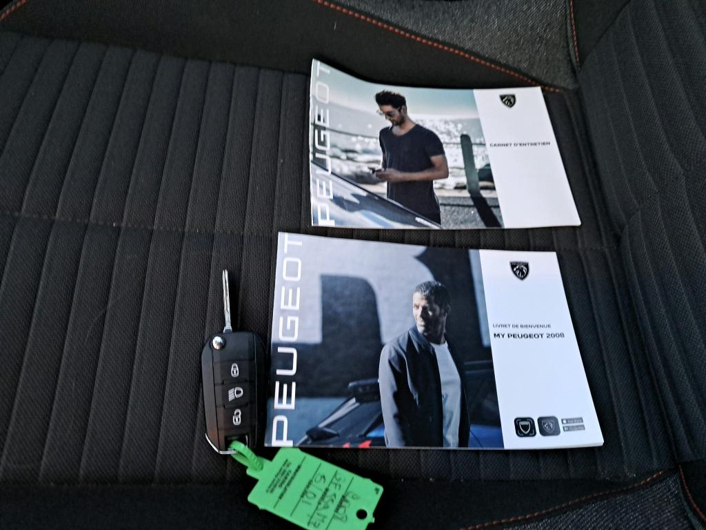 Peugeot 2008 PureTech 130 S&S BVM6 Active Pack 2022