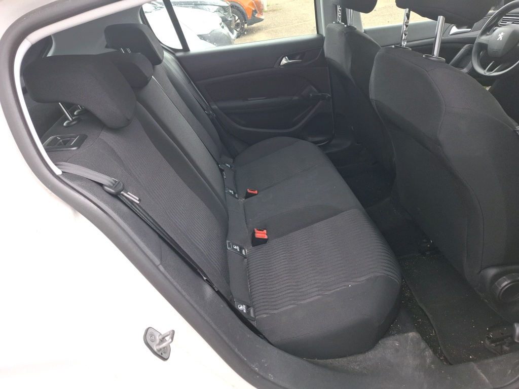 Peugeot 308 1.6 BlueHDi 100ch S&S BVM5 Access 2018