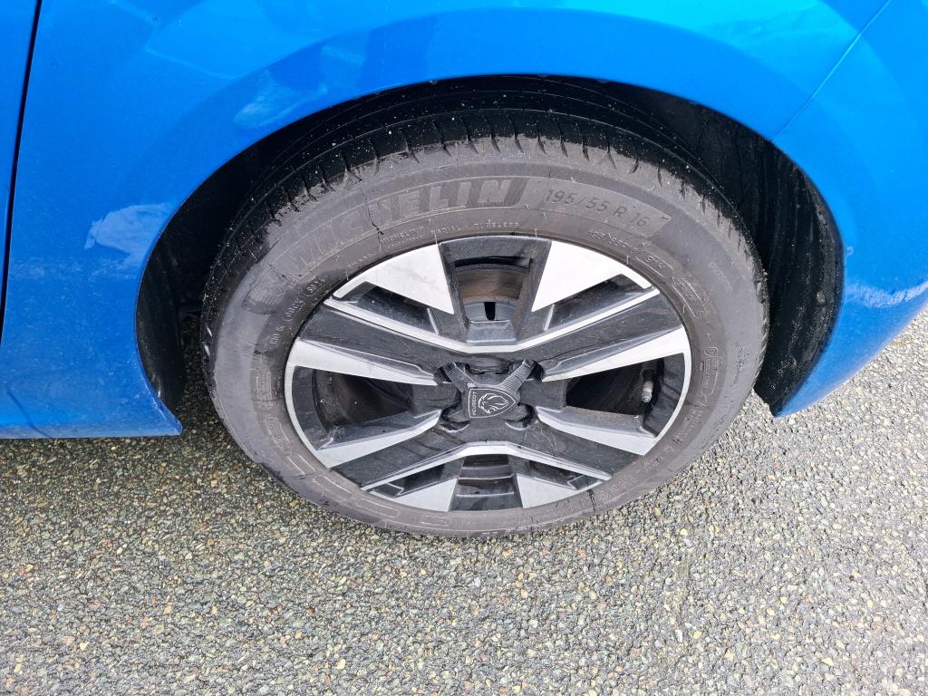 Peugeot 208 Hybrid 136 e-DCS6 Allure 2025