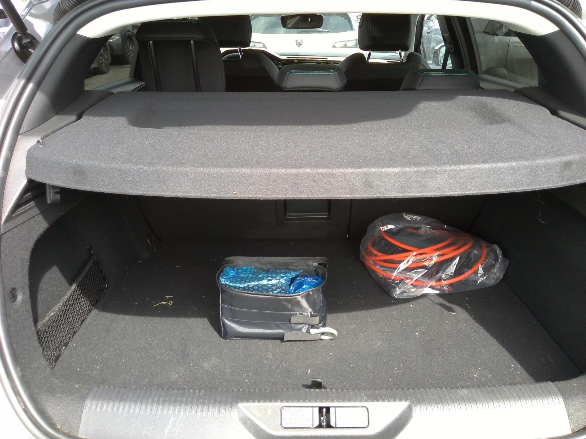 Peugeot 308 PHEV 180 e-EAT8 Allure 2024