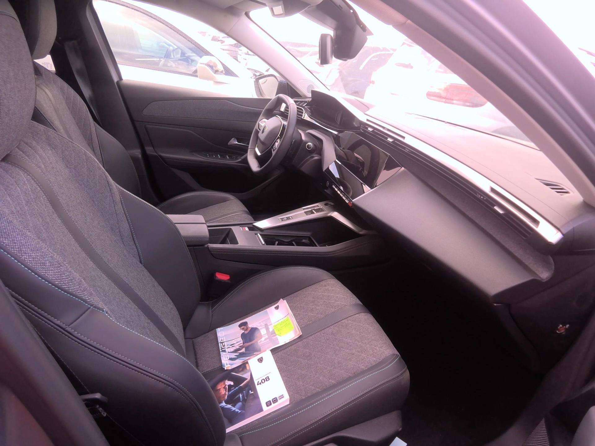 Peugeot 408 PureTech 130 ch S&S EAT8 Allure Pack 2023