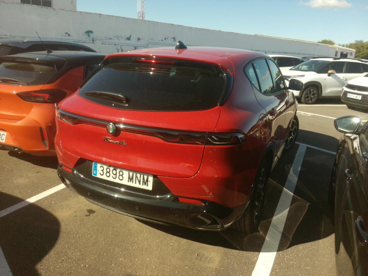 Foto Alfa Romeo Tonale 7