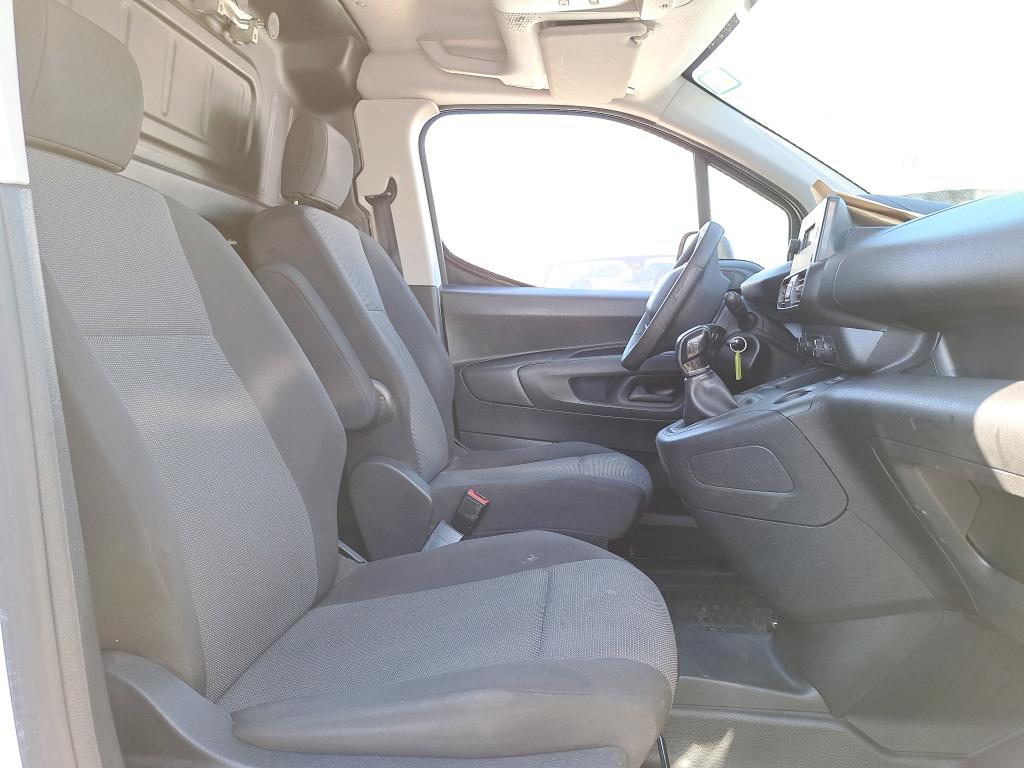 Peugeot PARTNER FOURGON STANDARD 650 KG BLUEHDI 100 S&S BVM5 PREMIUM 2020