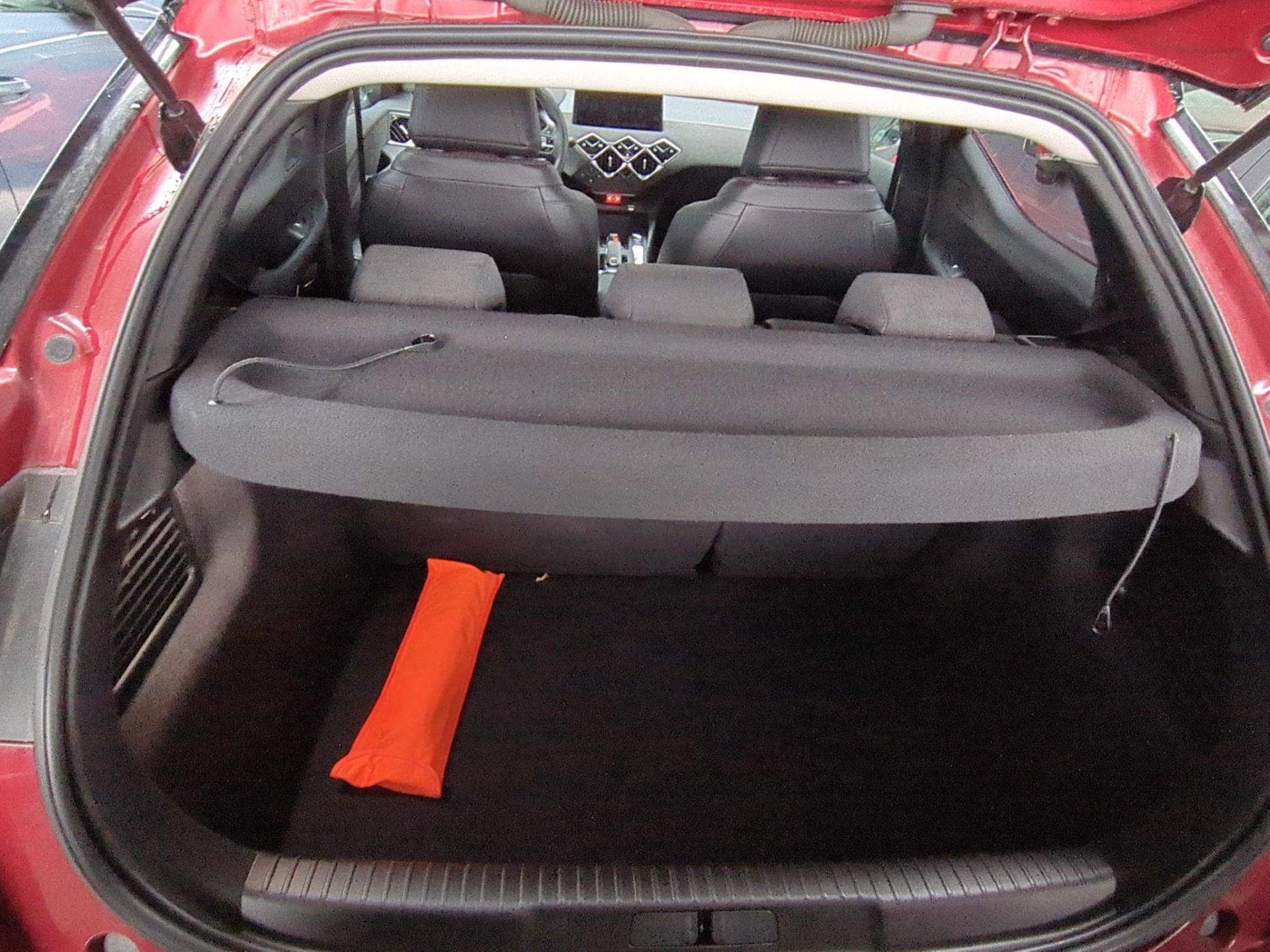 DS DS 3 PureTech 130 EAT8 Performance Line 2024