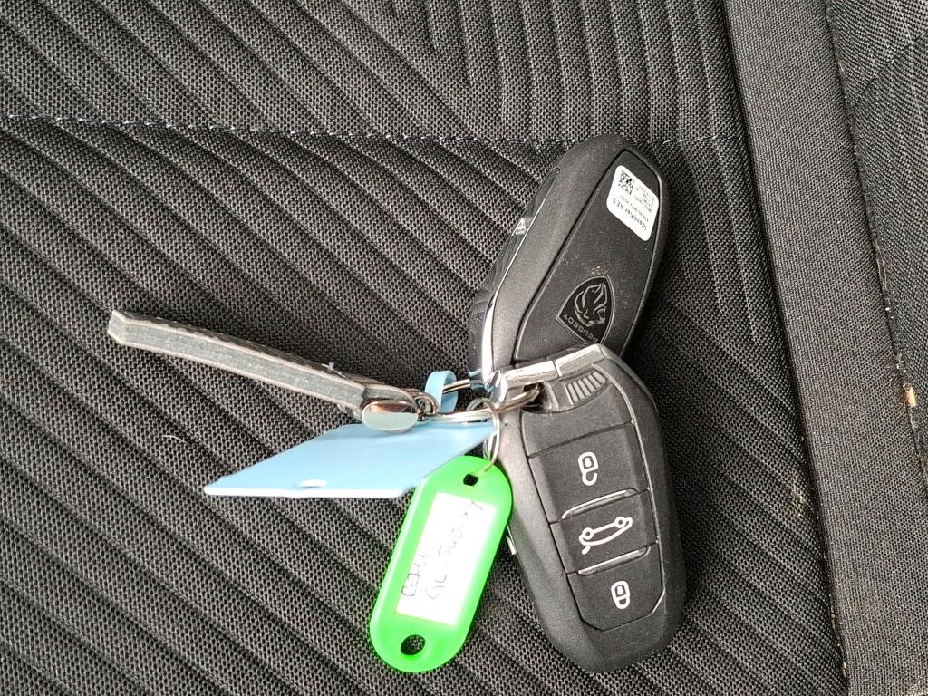 Peugeot 308 SW PHEV 180 e-EAT8 Active Pack 2023