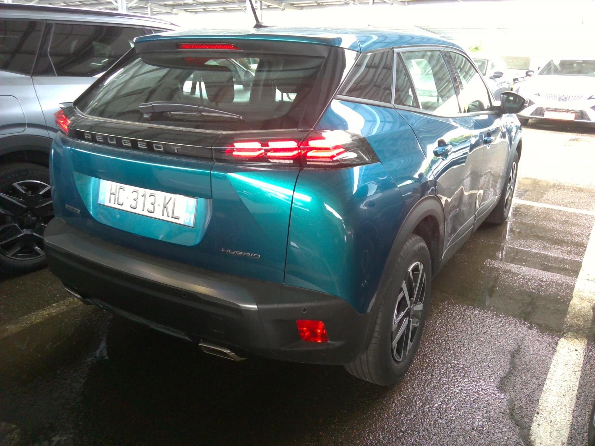 Peugeot 2008 Hybrid 145 e-DCS6 Style 2025